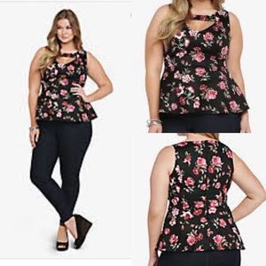 Torrid floral print sateen peplum top, 0X/L/12, EUC